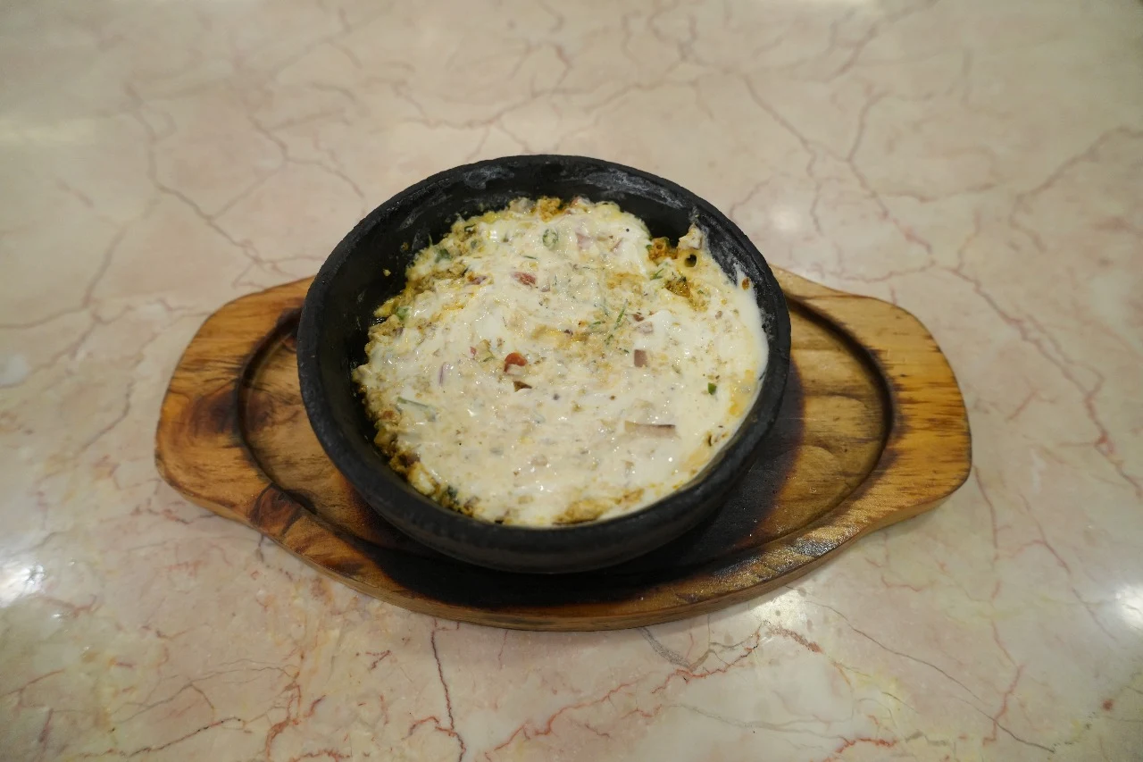 Lahsa at GMT Pizzeria: The Authentic Yemeni Breakfast You Must Try
